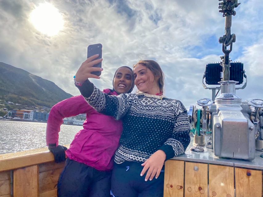 1 Hour Photo & History Cruise - What happens during the hour, from boarding to coming back