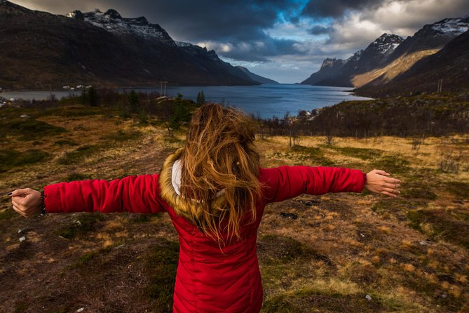 Arctic Nature Tour from Tromsø by minibus - Guides matter here, and the names you’ll hear most