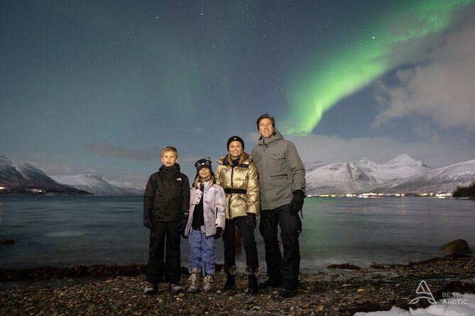 Aurora Safari Chase by big bus, free Photos, toilet onboard - Free photos, plus real guidance if you want to shoot