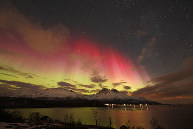Aurora tour with free portrait and bonfire - How the 300 km search area changes your odds