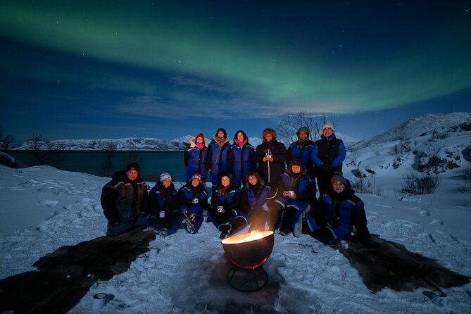 Auroras Hunt - Tour in Spanish, Northern Lights Chase in Spanish - Aurora Science on the Move: What Happens During the Minibus Ride