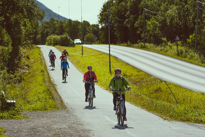 Explore Tromso by E-bike - Guided Ride on Electric Bike in Tromso - The ride feel: pedal assist, hills, and real bike control