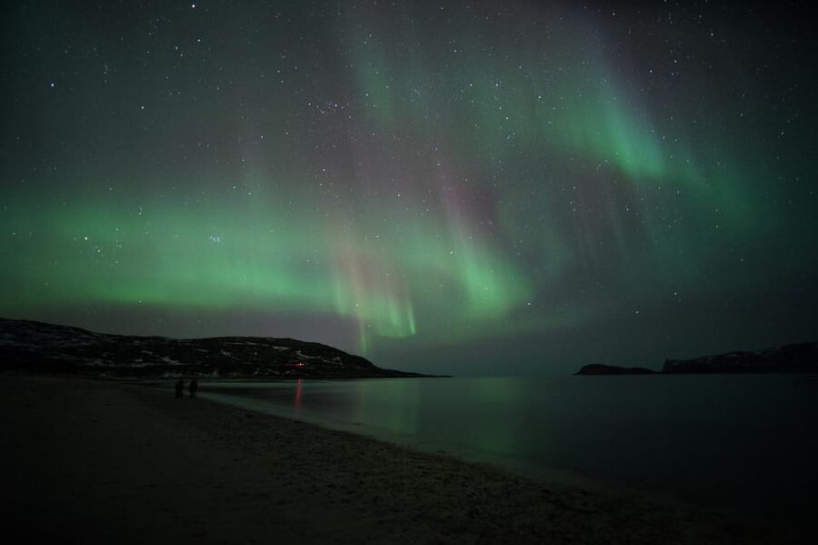From Tromsø: Aurora Bus Tour with Snacks, Photos, and Drinks - The Secret Stop: Guided Sightseeing and the Most Important Waiting Time
