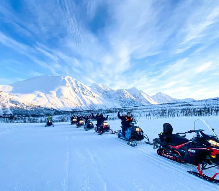 From Tromsø: Lyngen Alps Guided Snowmobile Tour - Transport time, comfort, and how to make the day feel easier