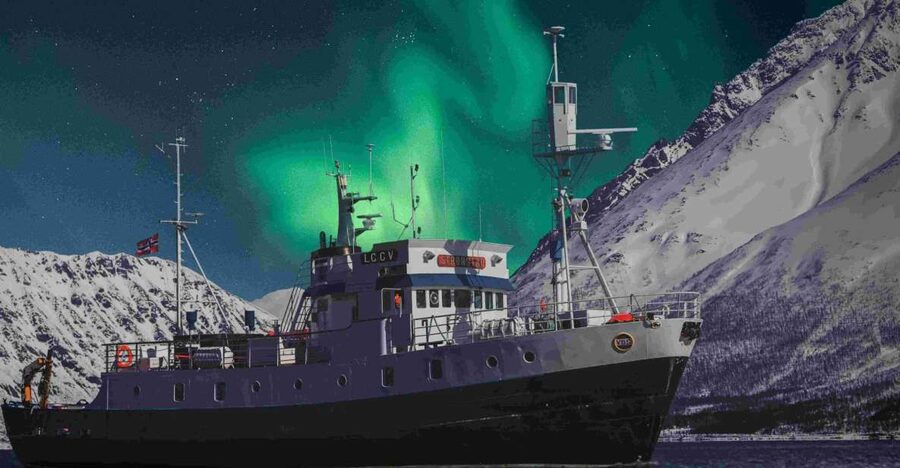 From Tromsø: Northern Lights Cruise on a Cozy Vintage Vessel - Key highlights worth knowing