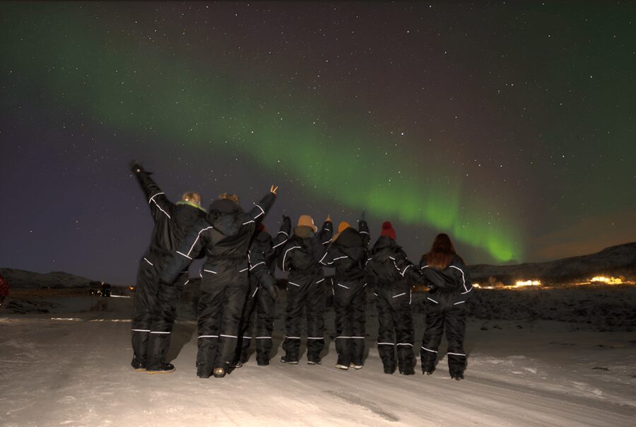 From Tromsø: Northern Lights Tour in Minibus with Photos - The Photo Plan: Professional Shots So You Stop Fighting Your Phone