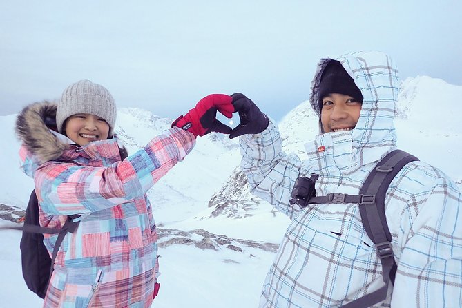 Guided easy snowshoeing with a visit to local café - What to Bring (And What You Can Skip)