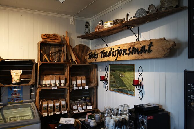 Guided easy snowshoeing with a visit to local café - Easy Snowshoeing: What It Actually Feels Like on Snow