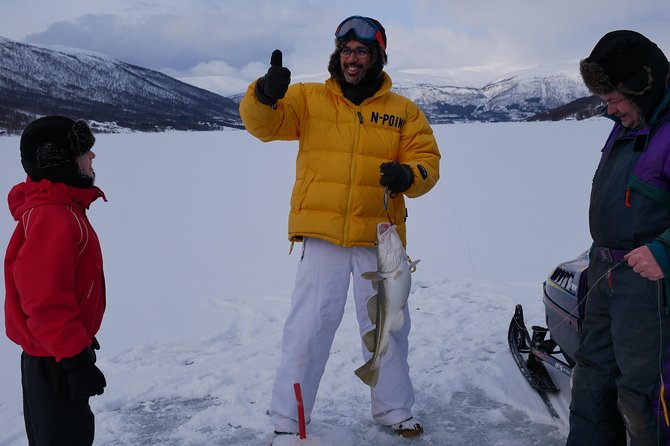 Ice Fishing On The Fjord - Eating what you catch: fish burger plus grilled fish if you get a bite