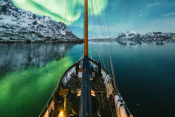 Luxury Northern Lights Yacht Cruise with Hot Tub from Tromsø - Entering the yacht: shoes off, layers on, and why it matters