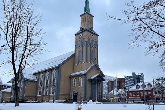 Midnight Concert in Tromsø Cathedral - Timing in Tromsø, what 10:45 pm really means