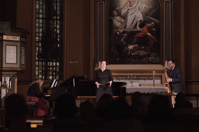 Midnight Concert in Tromsø Cathedral - What to expect inside, length, seating, and the pace