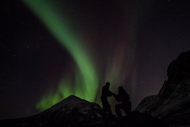 Northern Lights Big Bus Chase with Free Photos - WiFi, Restroom, and the Comfort Stuff That Actually Matters