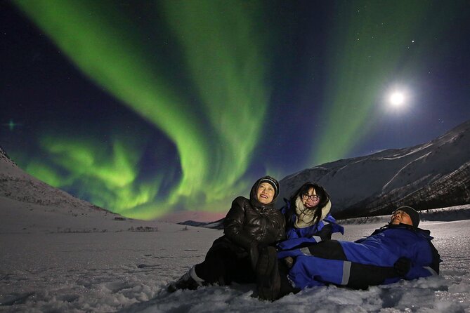 Northern Lights Chase with Photography from Tromsø - The bus ride: heated comfort, long stretches, and real cold rules