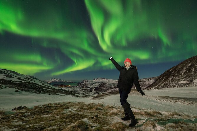 Northern Lights Chase with Photography from Tromsø - How the aurora chase actually works: one spot, many spots, and patience