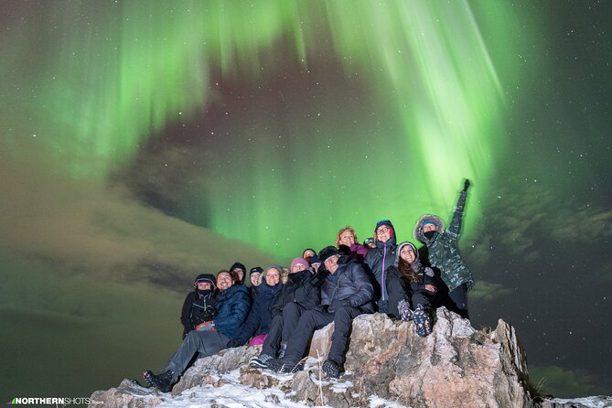 Northern Lights Chase with Photography from Tromsø - Warm drinks, snacks timing, and how to stay functional for hours