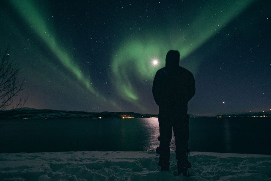 Northern lights Tromsø - small group tour with local guide - Northern Lights in Tromsø, chasing clear skies with honest expectations