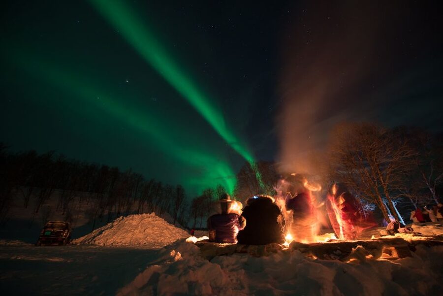 Northern lights Tromsø - small group tour with local guide - Your guide matters, and this one is trained for the Arctic