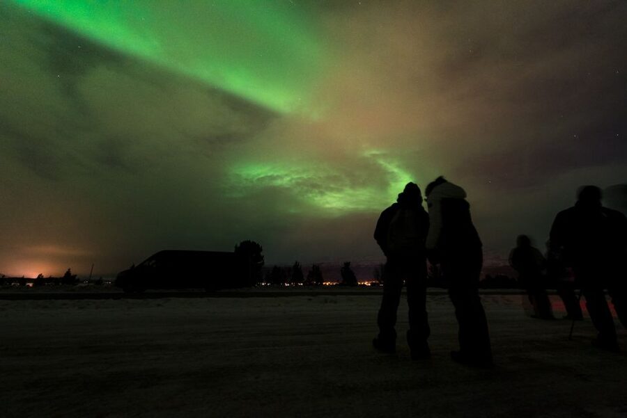 Northern lights Tromsø - small group tour with local guide - How the 6-hour hunt actually moves, from drives to secret stops
