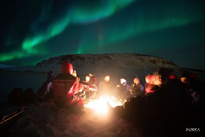 Northern Lights x Mini Bus Chase - Why a minibus chase works better than the usual wait-and-see