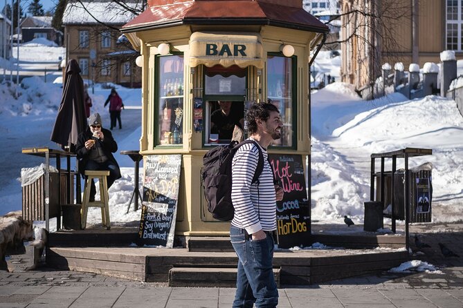 Paris of the North: Explore Tromsø on foot - Getting Ready: What to Bring for a Tromsø Walking Tour