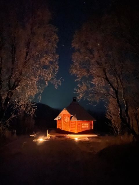 Senja Island: Winter Light Package Deal, 1 Day and 1 Night - Camp Fjordbotn cabins, dinner, and the comfort of a real base