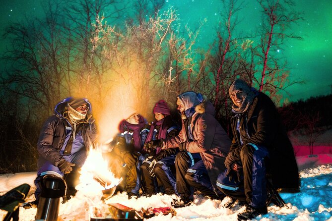 Small Northern Lights Tour Max 8 Guests Pickup and Photography - Thermal suits to -20°C: what you get, and what you still need