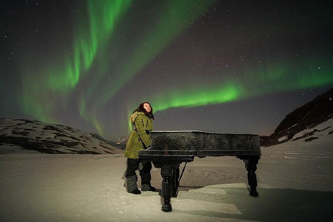 Symphony - Arctic Breeze, teamining up with nature. - Stop-by-stop: your Tromsø start and the first lights-window strategy