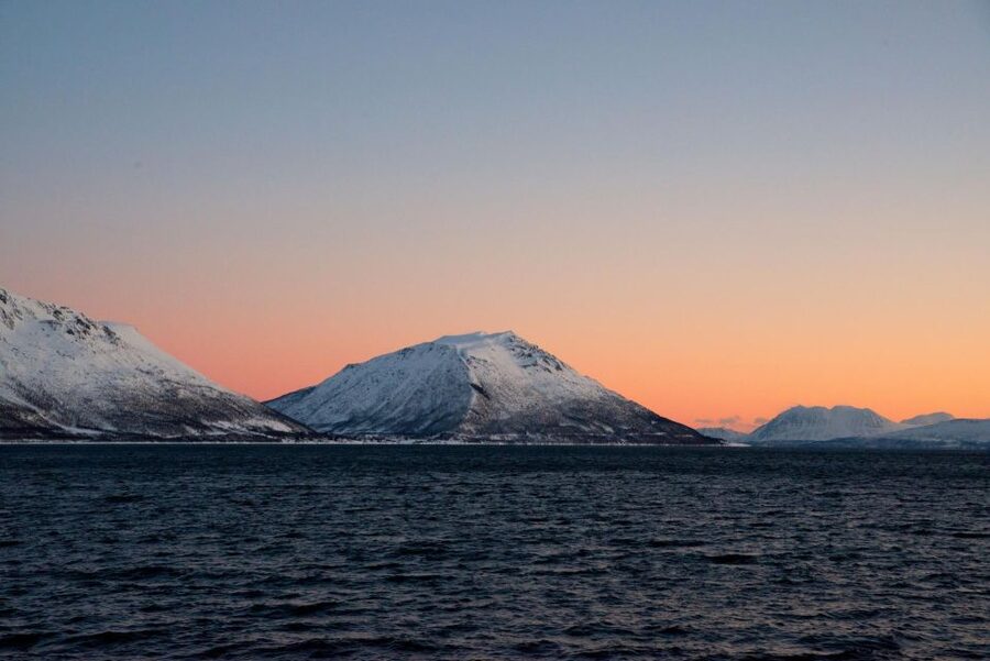 Tromsø: Arctic Fjord Cruise in Polar Landscapes - Tromsø Fjords in Winter, the way it actually feels at sea level