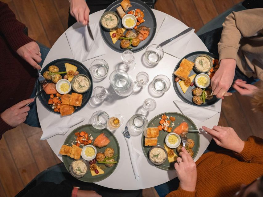 Tromsø: Aurora Dinner Cruise by Hybrid-Electric Catamaran - The First Leg: Warm-up, Safety, and a Viewpoint Food Tasting