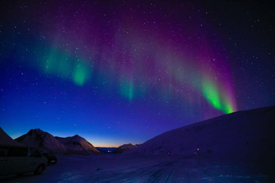 Tromsø Chinese Aurora Tour - The Best Part, Snow Stops, Multiple Viewing Areas, and a Little Wander Time