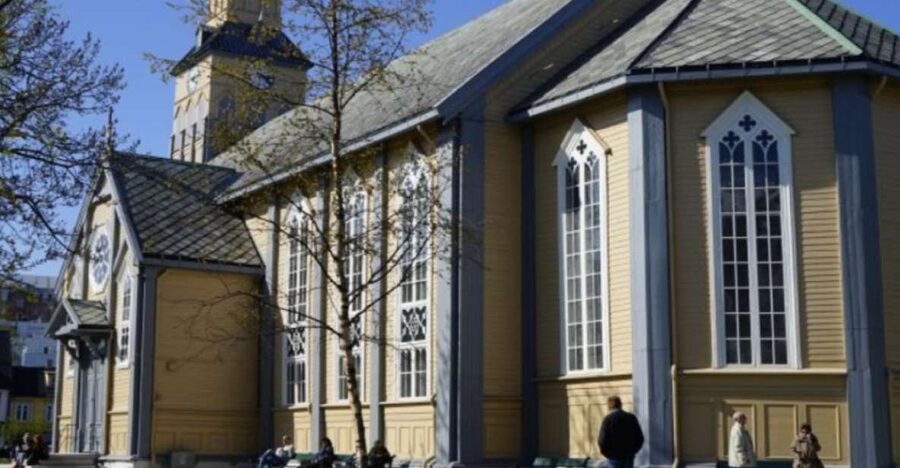 Tromso: City Highlights Guided Walking Tour - Why this Tromsø highlights walk makes sense