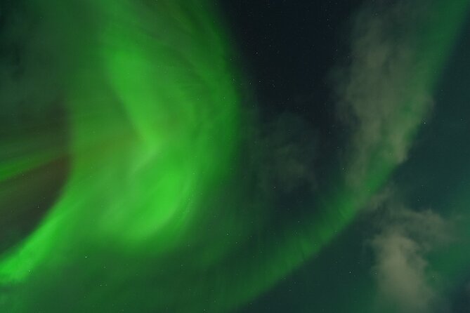 Tromsø: English/Spanish Aurora Pathfinder Tour with Photos - Minibus Comfort Comes with One Limitation