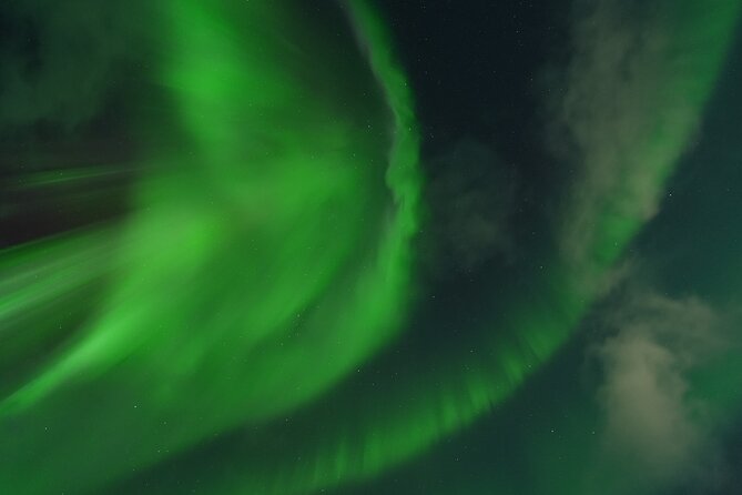 Tromsø: English/Spanish Aurora Pathfinder Tour with Photos - Value for $172.23: Why This Price Can Be Fair