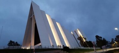 Explore The City And a Guided Tour Of PolarMuseum!
