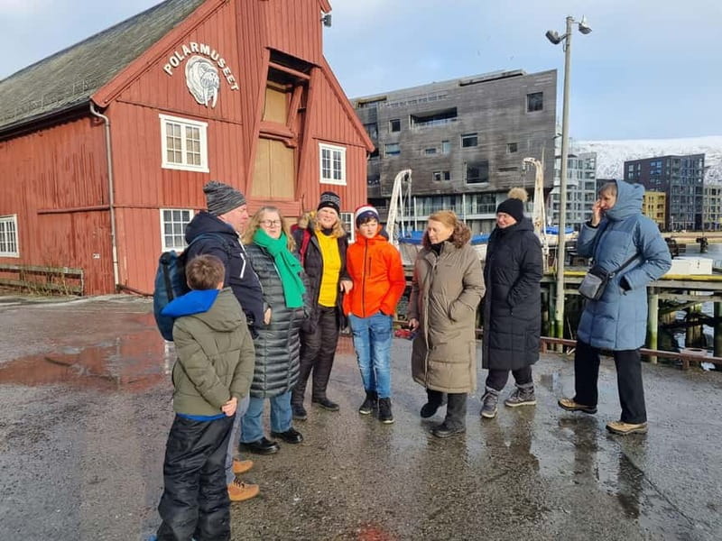 Tromsø: Guided Polar Bear Walk incl. Polaria & Polar Museum - Polaria: The Changing Arctic and a close-up bearded seal moment