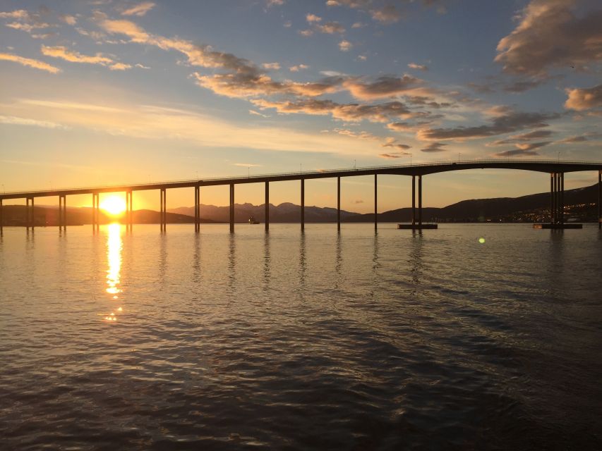 Tromsø: Midnight Sun Cruise in a Luxury Catamaran - Thermal suits and comfort: the Arctic summer trick that actually works