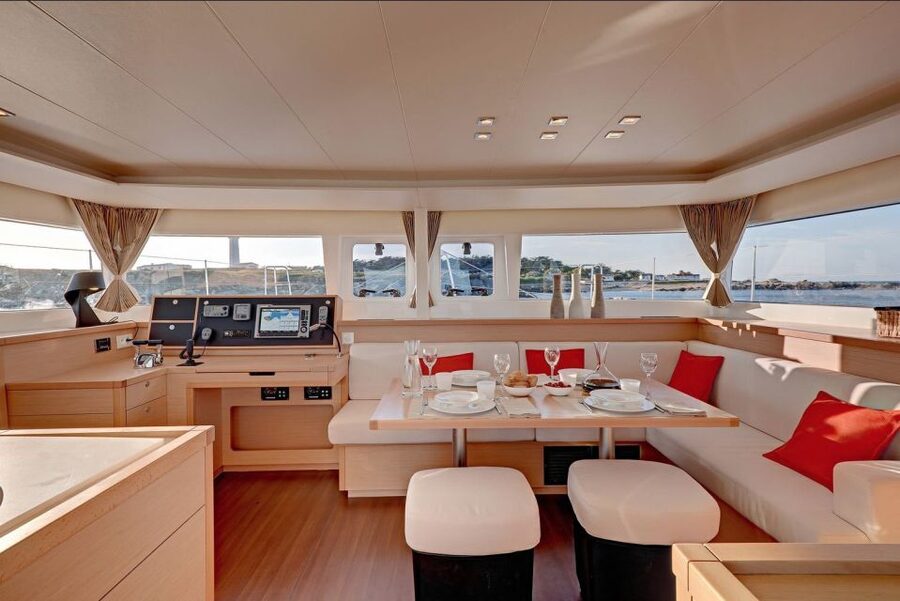 Tromsø: Midnight Sun Cruise in a Luxury Catamaran - What to bring, what not to do, and small practical tips