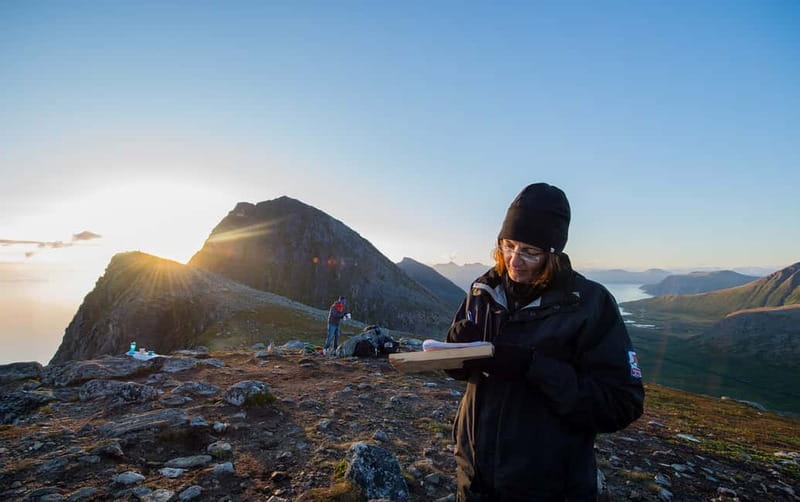 Tromsø: Midnight Sun Hike in the wilderness - Who this midnight sun hike suits best