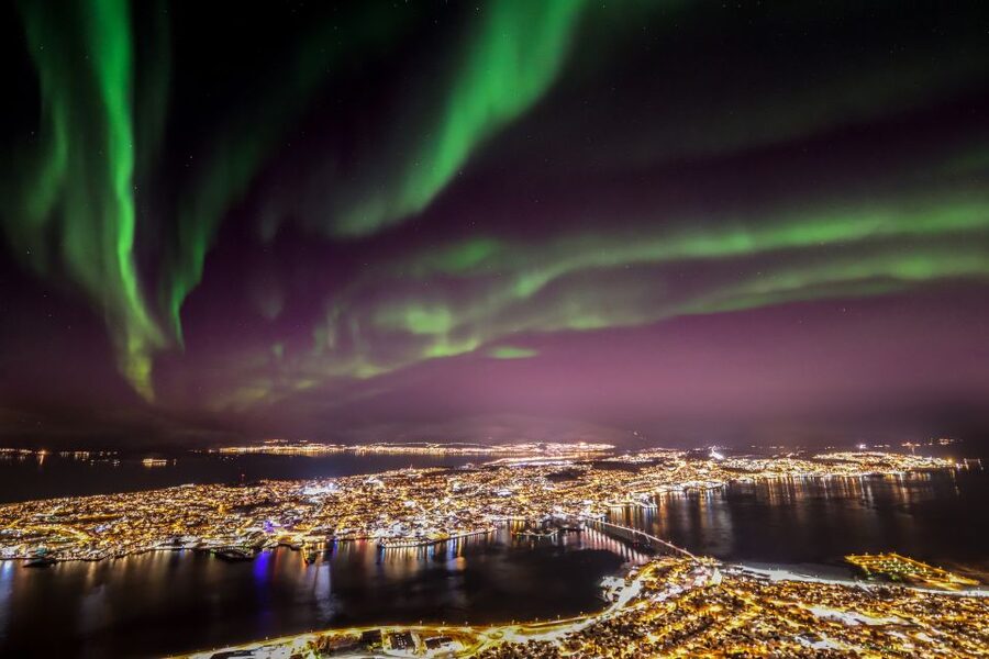 Tromso: Northern Lights Cable Car Excursion - Fjellheisen cable car, the dark-sky advantage for the aurora