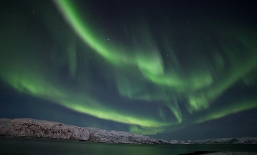Tromso: Northern Lights Chase with Photo Package Included - Why a Tromsø aurora chase works better than waiting in one place