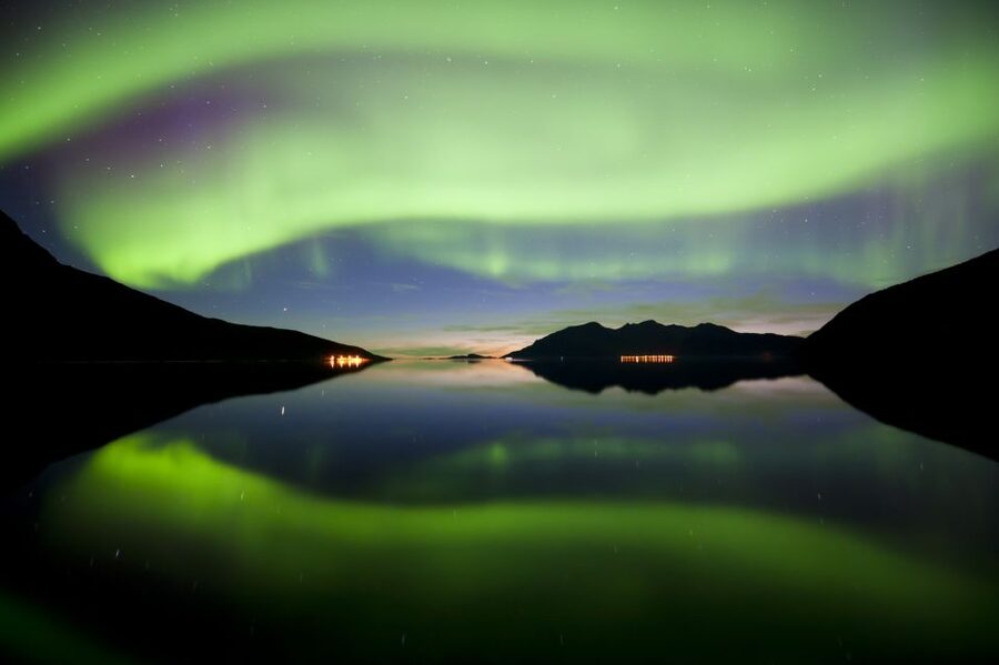 Tromsø: Northern Lights Cruise with 2nd Chance Guarantee - The guide talk: myths, science, and real photo help