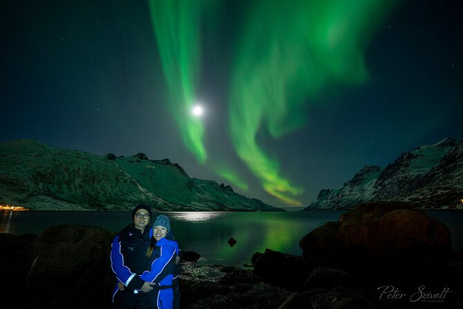 Tromso Northern Lights Minibus Chase Small Group Tour with Photos - Key points that make this tour work