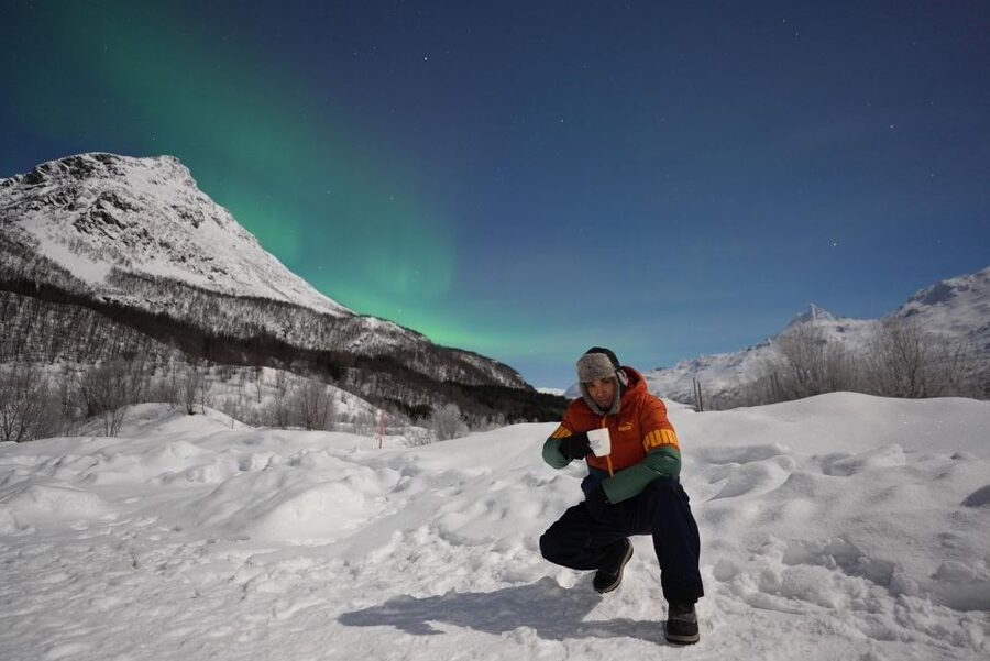 Tromsø: Northern Lights Minibus Small Private Tour Group - Wildlife Possibilities: Moose, Reindeer, and the Arctic Bonus Hunt