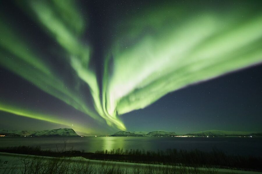 Tromso: Northern Lights Photo Excursion - What Happens After 19:00 Pickup at Radisson Blu?