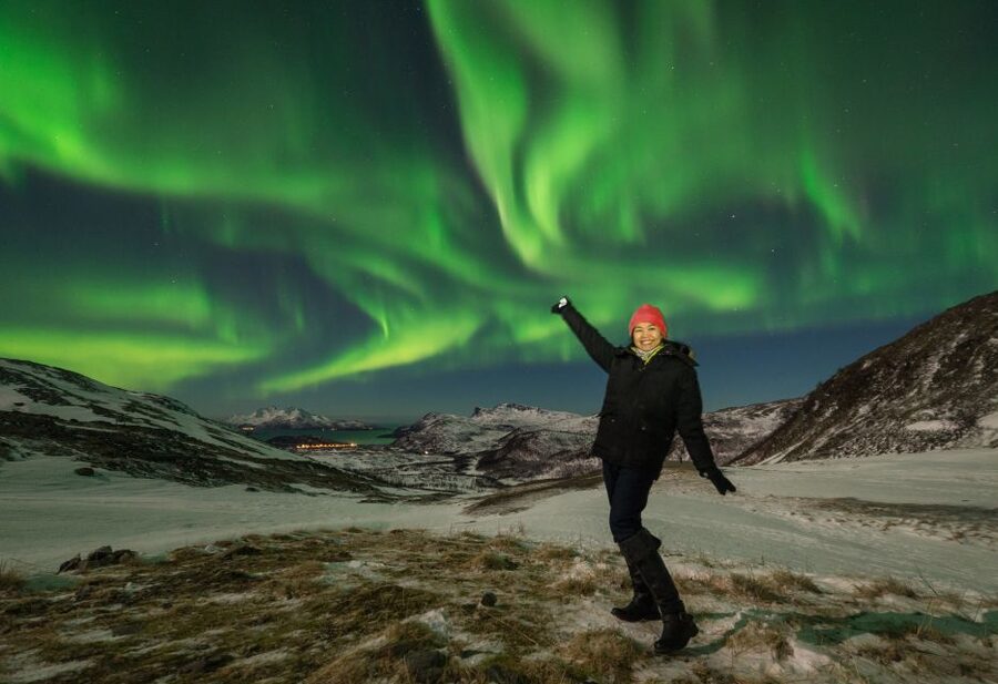 Tromso: Northern Lights Photography Tour by Bus (or miniBus) - Hot drinks and the comfort factor: why it helps your photos