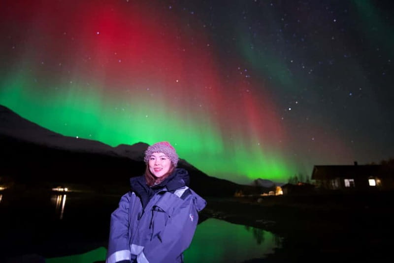 Tromsø: Northern Lights Tour - Bonfire dinner, hot drinks, and snacks that keep your energy up