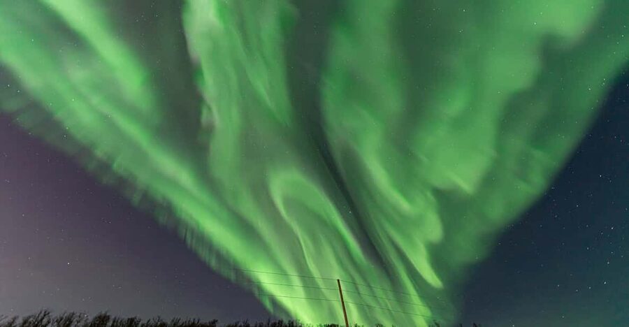 Tromsø: Northern Lights Tour w/Photo, Suits and Local Guide - Price and logistics: what $188 buys you in real terms
