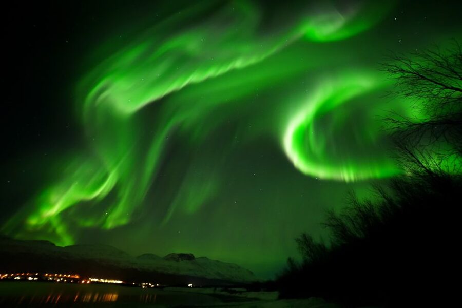 Tromsø: Northern Lights Tour with Free Professional Portrait - My booking call: should you book this aurora tour?
