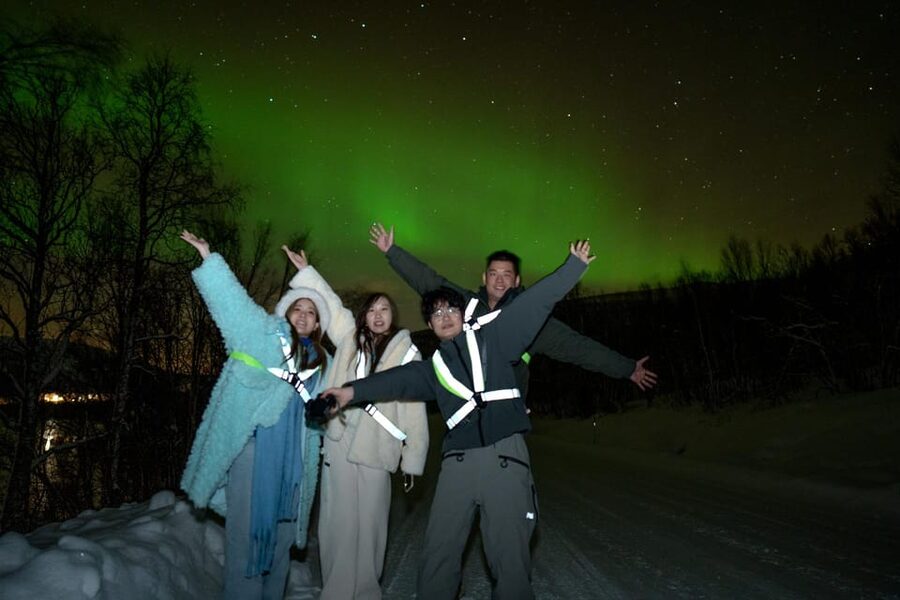 Tromsø: Northern Lights Tour with Local Guide and Photos - How the flexible route across Norway, Finland, and Sweden helps your chances